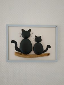 Cadre chats à suspendre galets et bois flotté 11 x 16 cm Gris